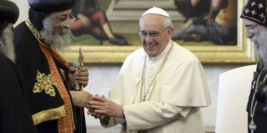 L'antipape François au côté du schismatique Tawadros II